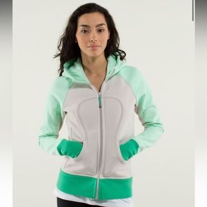 Lululemon Scuba Hoodie Size 2 in Cream and Green GUC